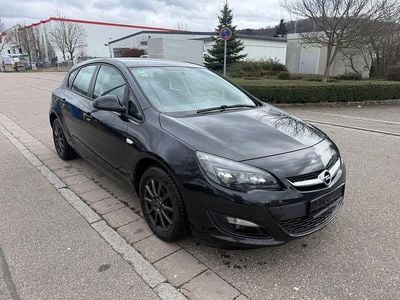 Gebraucht Opel Astra 116 PS (85 kW) 2014 Schwarz Limousine