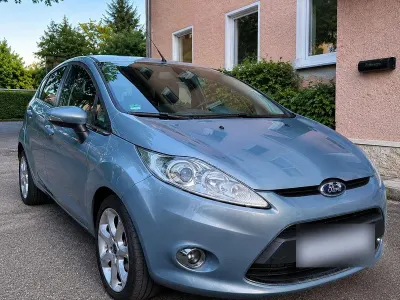 Gebraucht Ford Fiesta 90 PS (66 kW) 2009 Blau Limousine