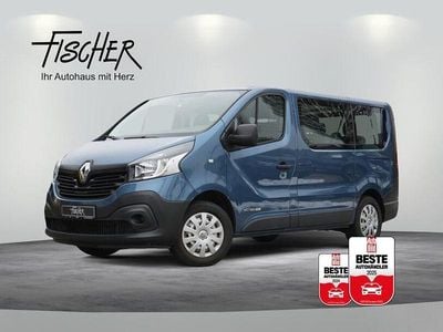 Gebraucht Renault Trafic Expression 125 PS (91 kW) 2017 Panoramablau Van / Kleinbus