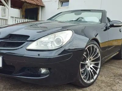Gebraucht Mercedes SLK230 Edition 197 PS (144 kW) 2003 Schwarz Cabrio