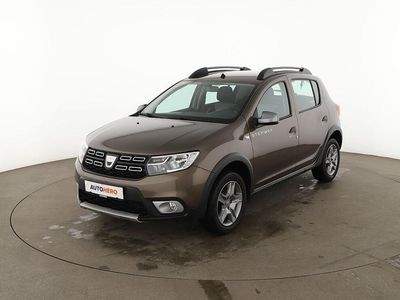 Usata Dacia Sandero Prestige 90 CV (66 kW) 2020 Marrone Berlina