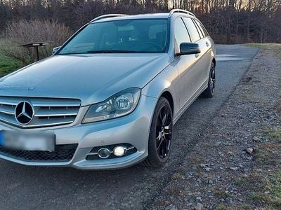 Silber Gebraucht 2012 Mercedes C200 Avantgarde Kombi | 9.590 € (Fairer Preis)