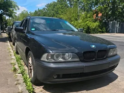 Gebraucht BMW 520 170 PS (125 kW) 2001 Schwarz Kombi