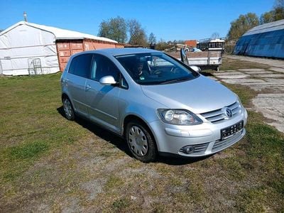 Usado VW Golf IV 105 HP (77 kW) 2006 Prateado Sedan