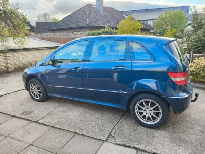 Occasion Mercedes B170 116 ch (85 kW) 2006 Bleue Monospace