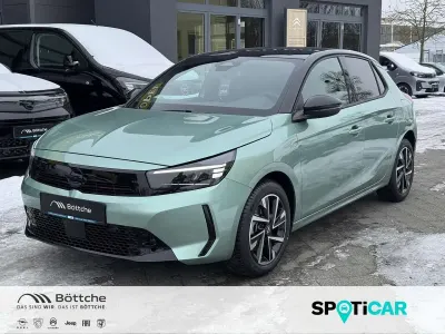 Neu Opel Corsa 101 PS (74 kW) 2026 Eukalyptus grün /typ aussenverkleidung metalliclackierung Kleinwagen