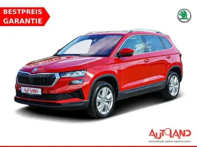 Gebraucht Skoda Karoq 150 PS (110 kW) 2024 Rot SUV
