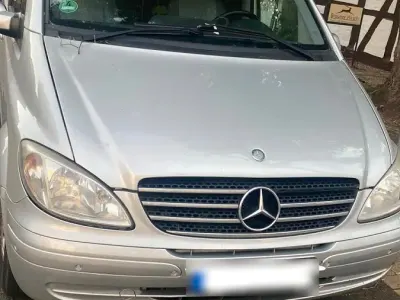 Gebraucht Mercedes Viano 150 PS (110 kW) 2004 Silber Van / Kleinbus