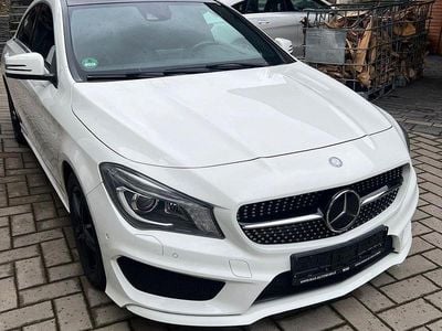 Gebraucht Mercedes CLA180 AMG 122 PS (89 kW) 2015 Weiß Limousine