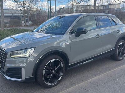 Usata Audi Q2 Edition .1 116 CV (85 kW) 2018 Grigio SUV