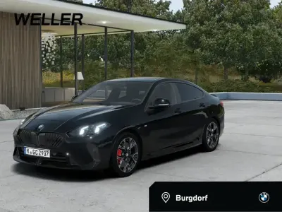 Gebraucht BMW 220 Comfort Edition 170 PS (125 kW) 2025 Black sapphire (schwarz) Coupé