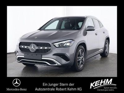 Mountain grau (metallic) Gebraucht 2024 Mercedes GLA200 Progressive SUV | 39.850 € (Fairer Preis)