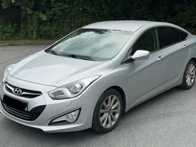 Gebraucht Hyundai i40 179 PS (131 kW) 2011 Silber Limousine