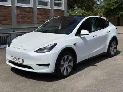 Used Tesla Model Y RWD 255 kW (347 HP) 2023 White SUV