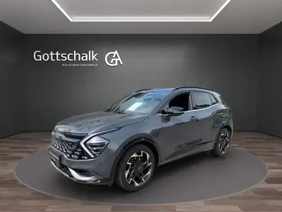 Używany Kia Sportage GT-Line 179 KM (131 kW) 2022 Pentametal metallic (metallic) SUV