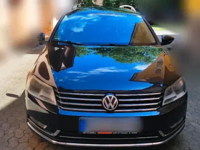Gebraucht VW Passat Highline 170 PS (125 kW) 2012 Schwarz Kombi