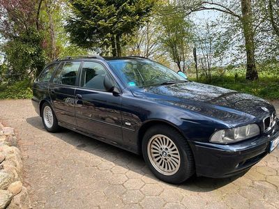 BMW 525