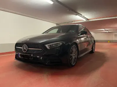 Gebraucht Mercedes A250 224 PS (164 kW) 2021 Schwarz Limousine