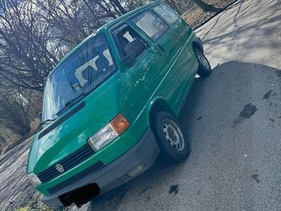 Gebraucht VW T4 110 PS (80 kW) 1995 Grün Van