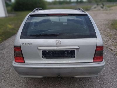Mercedes C250