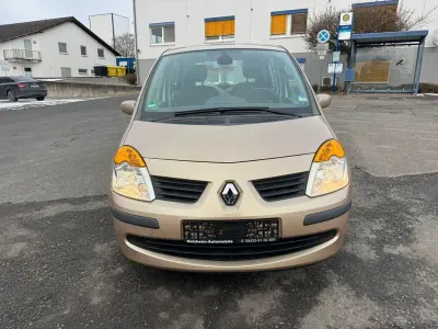 Gebraucht Renault Modus 88 PS (64 kW) 2005 Braun Van / Kleinbus