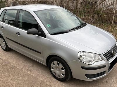 Gebraucht VW Polo Trendline 55 PS (40 kW) 2005 Silber Kleinwagen