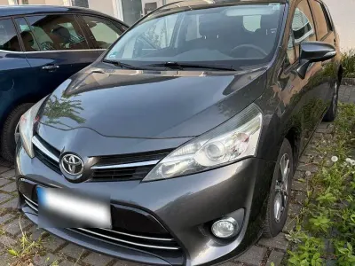 Brugt Toyota Verso 147 HK (108 kW) 2014 Grå MPV