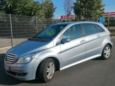 Gebraucht Mercedes B180 109 PS (80 kW) 2007 Blau Van / Kleinbus