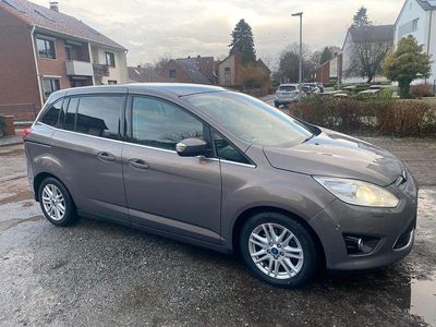 Gebraucht Ford Grand C-Max 140 PS (102 kW) 2013 Braun Van / Kleinbus