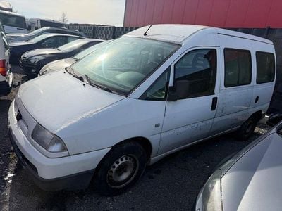Gebraucht Peugeot Expert 69 PS (50 kW) 2002 Weiß Van