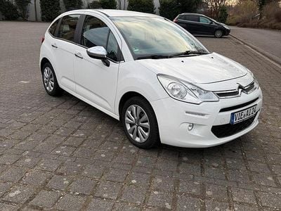 Weiß Gebraucht 2014 Citroën C3 Kleinwagen | 4.500 €