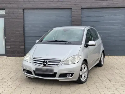 Gebraucht Mercedes A150 Avantgarde 95 PS (69 kW) 2008 Grau Van / Kleinbus