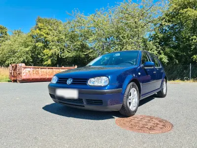 Gebraucht VW Golf IV 75 PS (55 kW) 2003 Blau Limousine