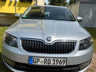 Gebraucht Skoda Octavia Ambition 150 PS (110 kW) 2014 Grau Kombi