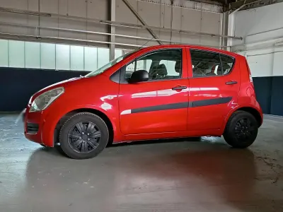 Gebraucht Suzuki Splash 65 PS (47 kW) 2009 Rot Kleinwagen