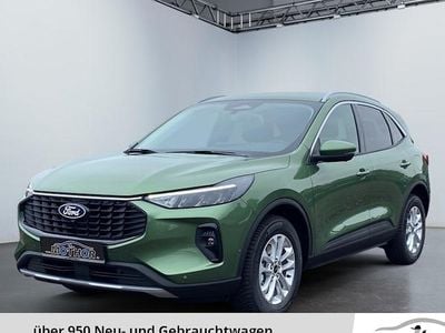 Bursting green Gebraucht 2024 Ford Kuga Titanium SUV | 29.559 € (Superpreis)