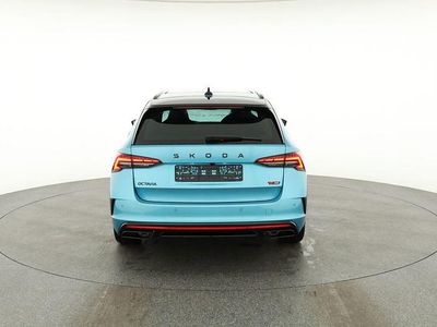 Sea blue metallic Neu 2025 Skoda Octavia RS Kombi | 43.975 € (Fairer Preis)