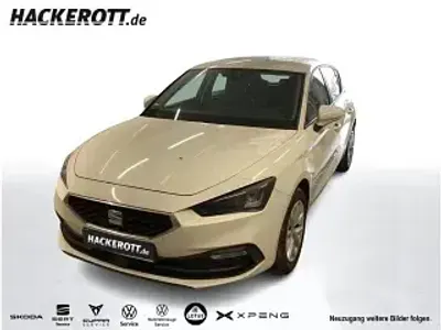 Gebraucht Seat Leon Style 116 PS (85 kW) 2023 Weiss Limousine