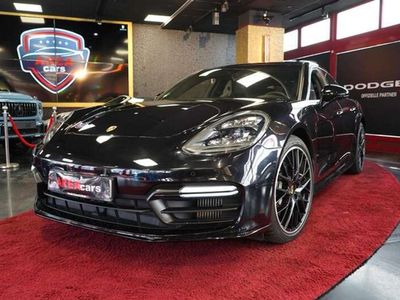 Porsche Panamera 4S