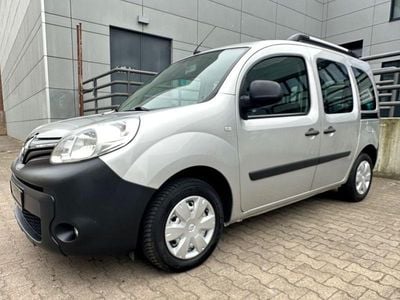 Gebraucht Renault Kangoo LIMITED 90 PS (66 kW) 2015 Silber Van / Kleinbus