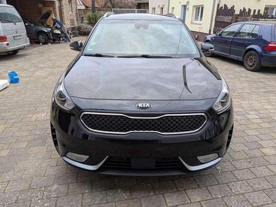 Usata Kia Niro Vision 105 CV (77 kW) 2016 Nero SUV