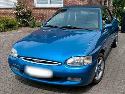 Gebraucht Ford Escort Cabriolet 90 PS (66 kW) 1997 Blau Cabrio