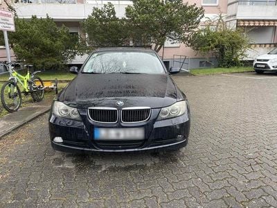 Usata BMW 320 163 CV (119 kW) 2005 Blu Berlina