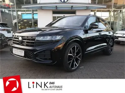 Gebraucht VW Touareg R-line 286 PS (210 kW) 2025 Grenadillschwarz metallic SUV
