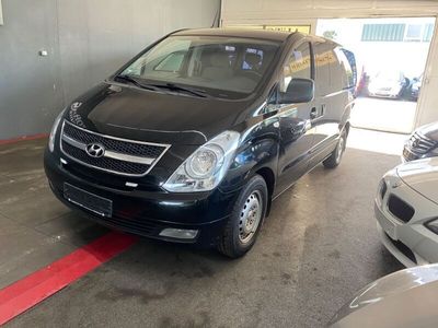 Hyundai H-1