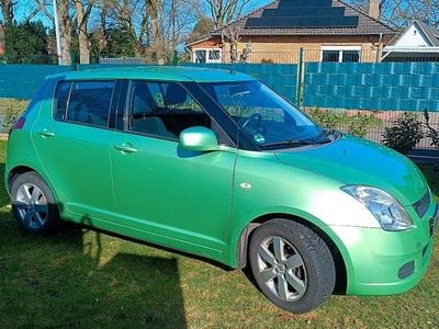 Gebraucht Suzuki Swift 92 PS (67 kW) 2009 Grün Kleinwagen
