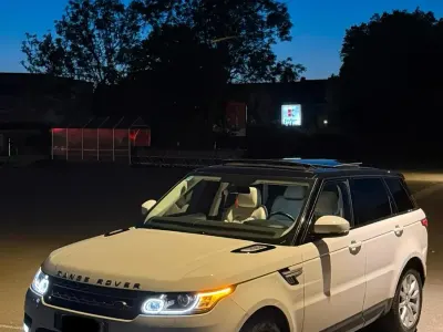 Gebraucht Land Rover Range Rover HSE 258 PS (189 kW) 2015 Weiß SUV