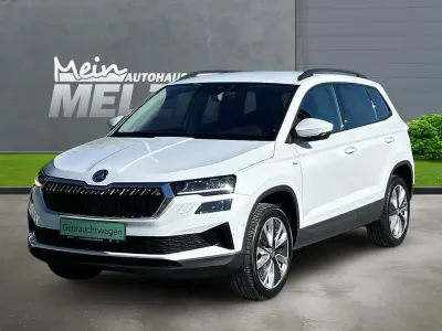 Gebraucht Skoda Karoq Tour 150 PS (110 kW) 2023 Weiß SUV
