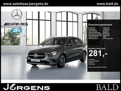 Gebraucht Mercedes B180 Progressive 136 PS (100 kW) 2025 Metalliclack mountaingrau Van / Kleinbus