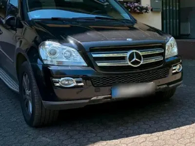 Gebraucht Mercedes GL320 224 PS (164 kW) 2007 Schwarz SUV